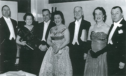 Aida cast, Hull, 1958